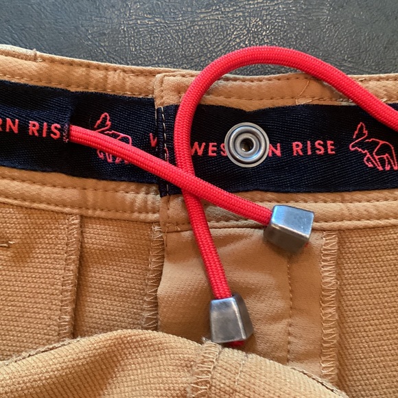 Western rise camp short. L X 7 “ inseam - Picture 6 of 6
